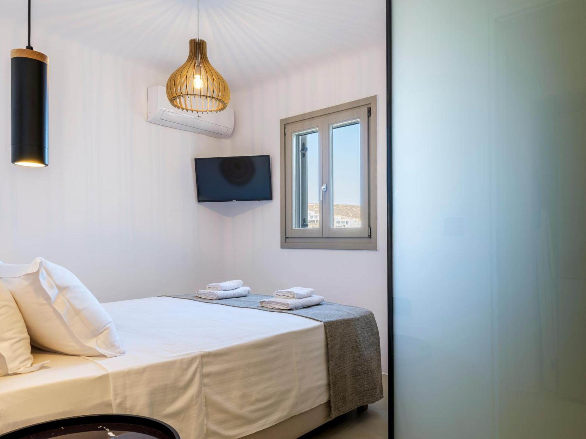 The Mykonist Merchia Beach Villas & Suites Kültér fotó