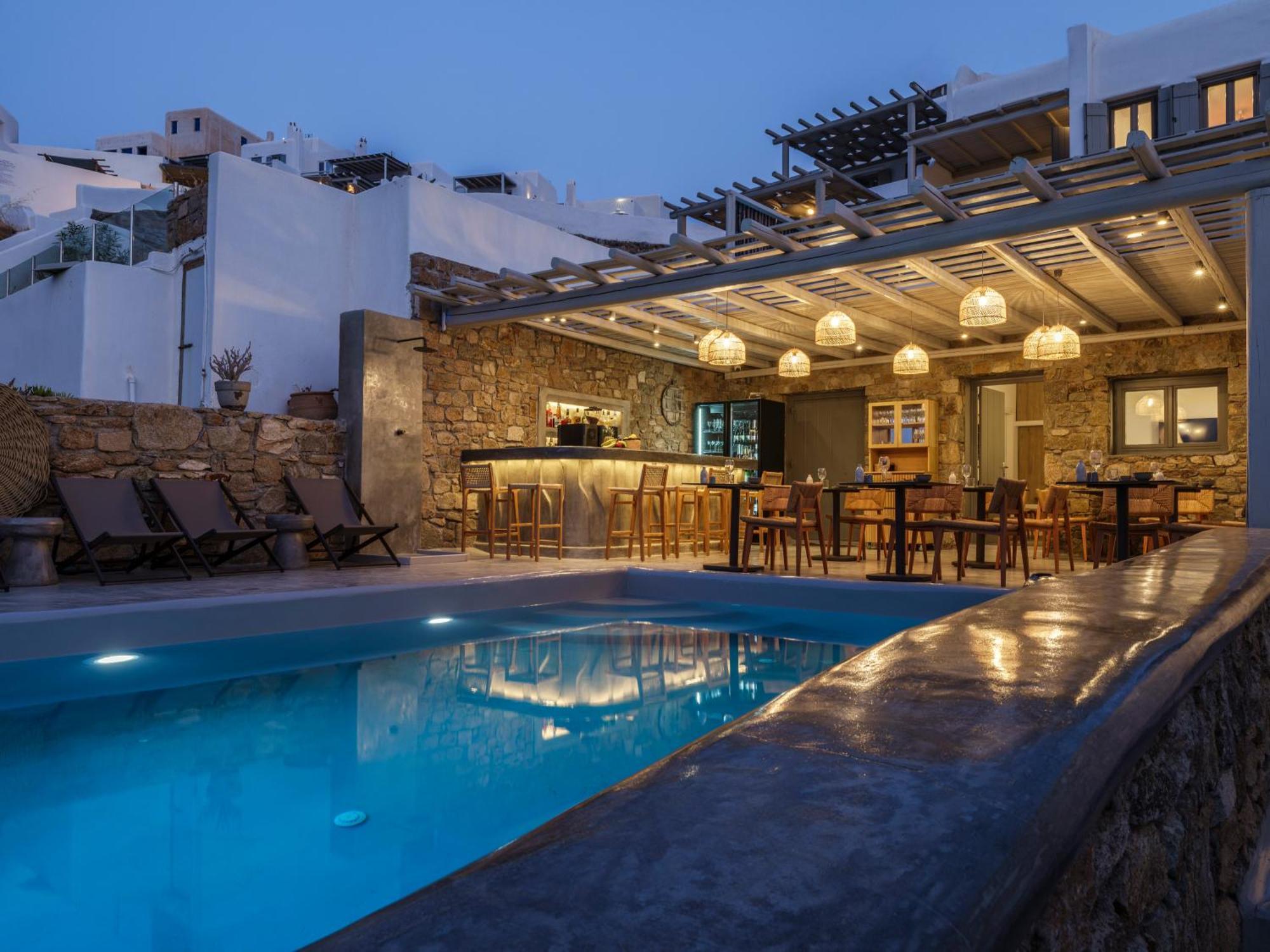 The Mykonist Merchia Beach Villas & Suites Kültér fotó