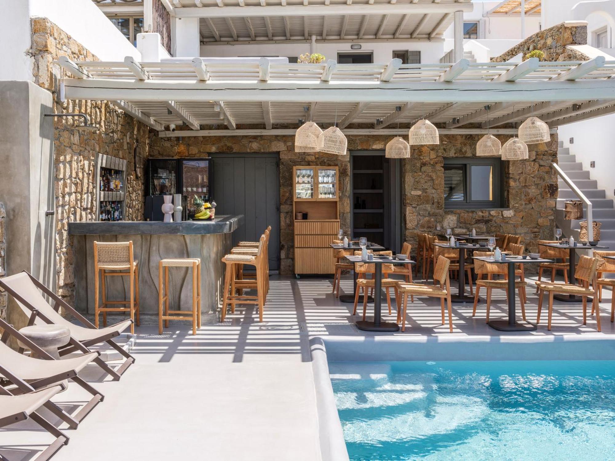 The Mykonist Merchia Beach Villas & Suites Kültér fotó