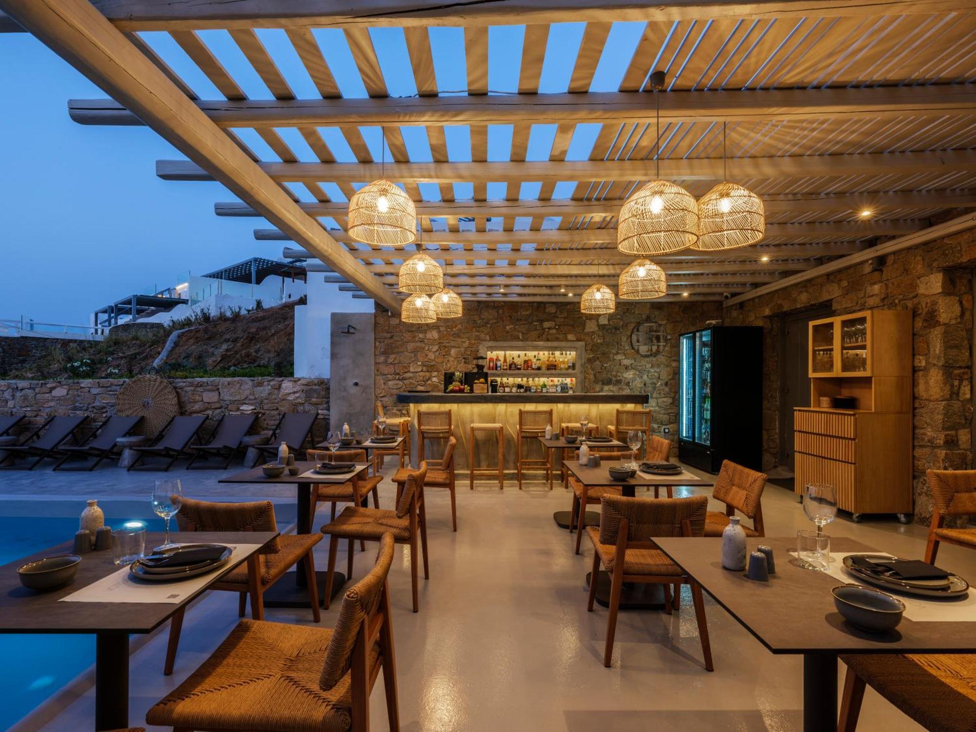 The Mykonist Merchia Beach Villas & Suites Kültér fotó