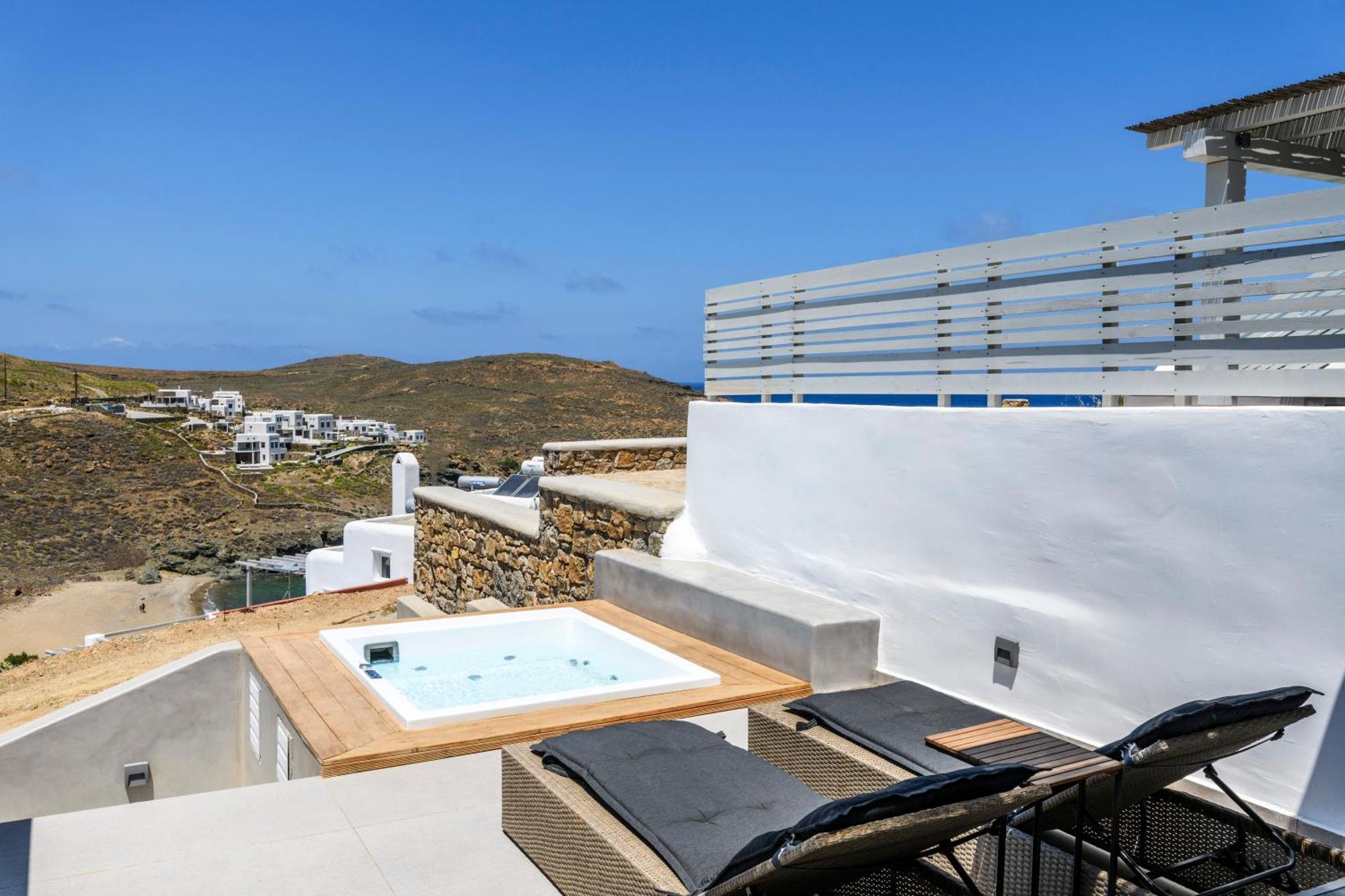 The Mykonist Merchia Beach Villas & Suites Kültér fotó