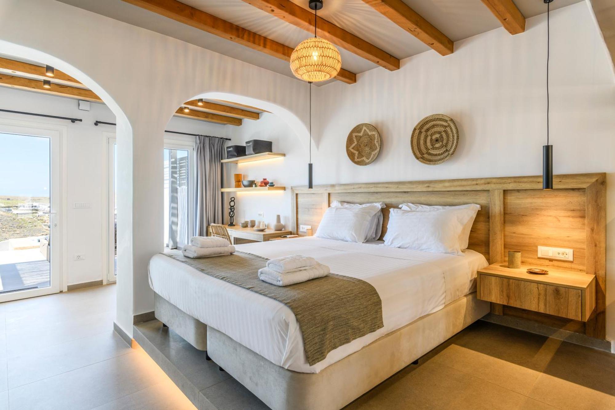 The Mykonist Merchia Beach Villas & Suites Kültér fotó