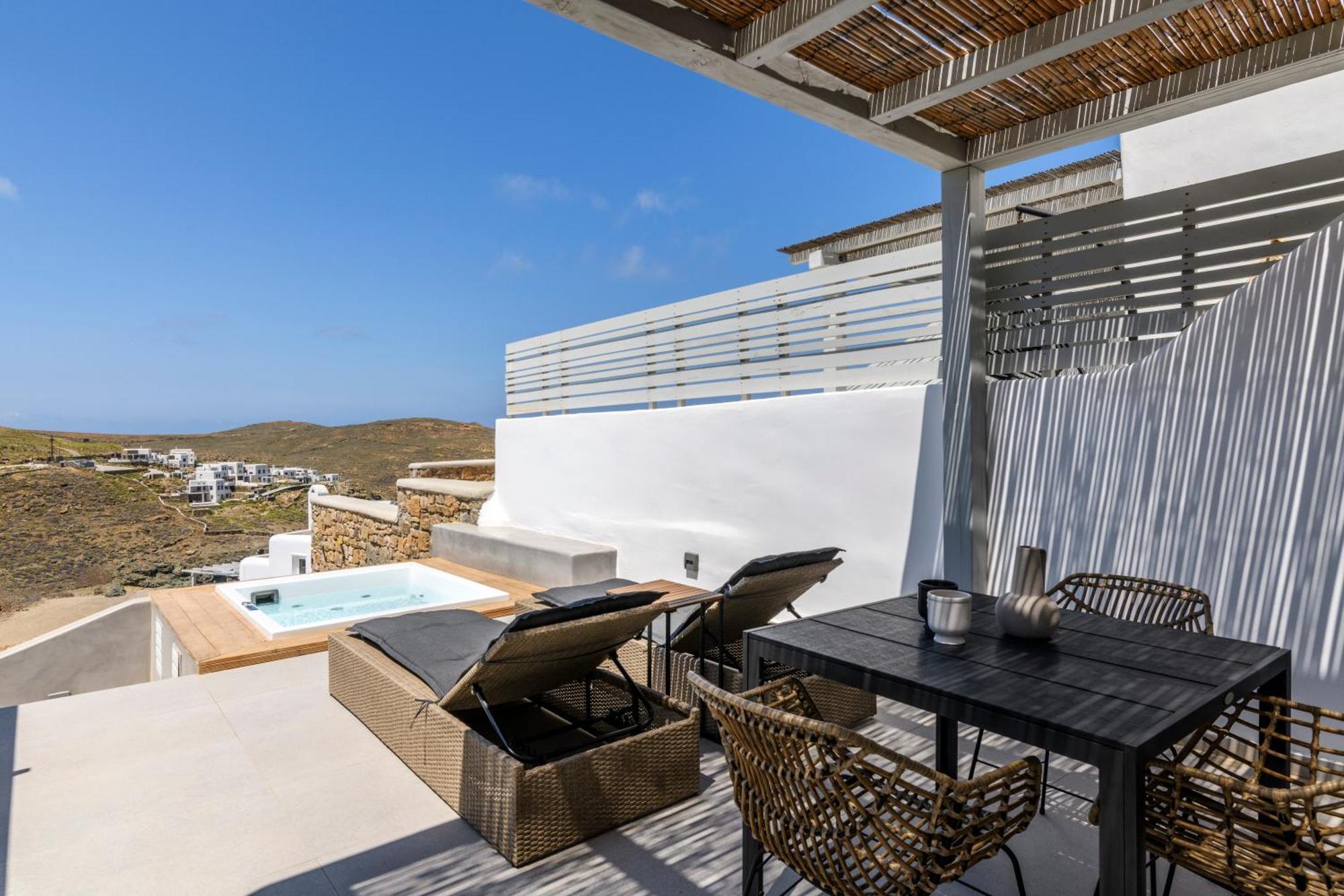 The Mykonist Merchia Beach Villas & Suites Kültér fotó