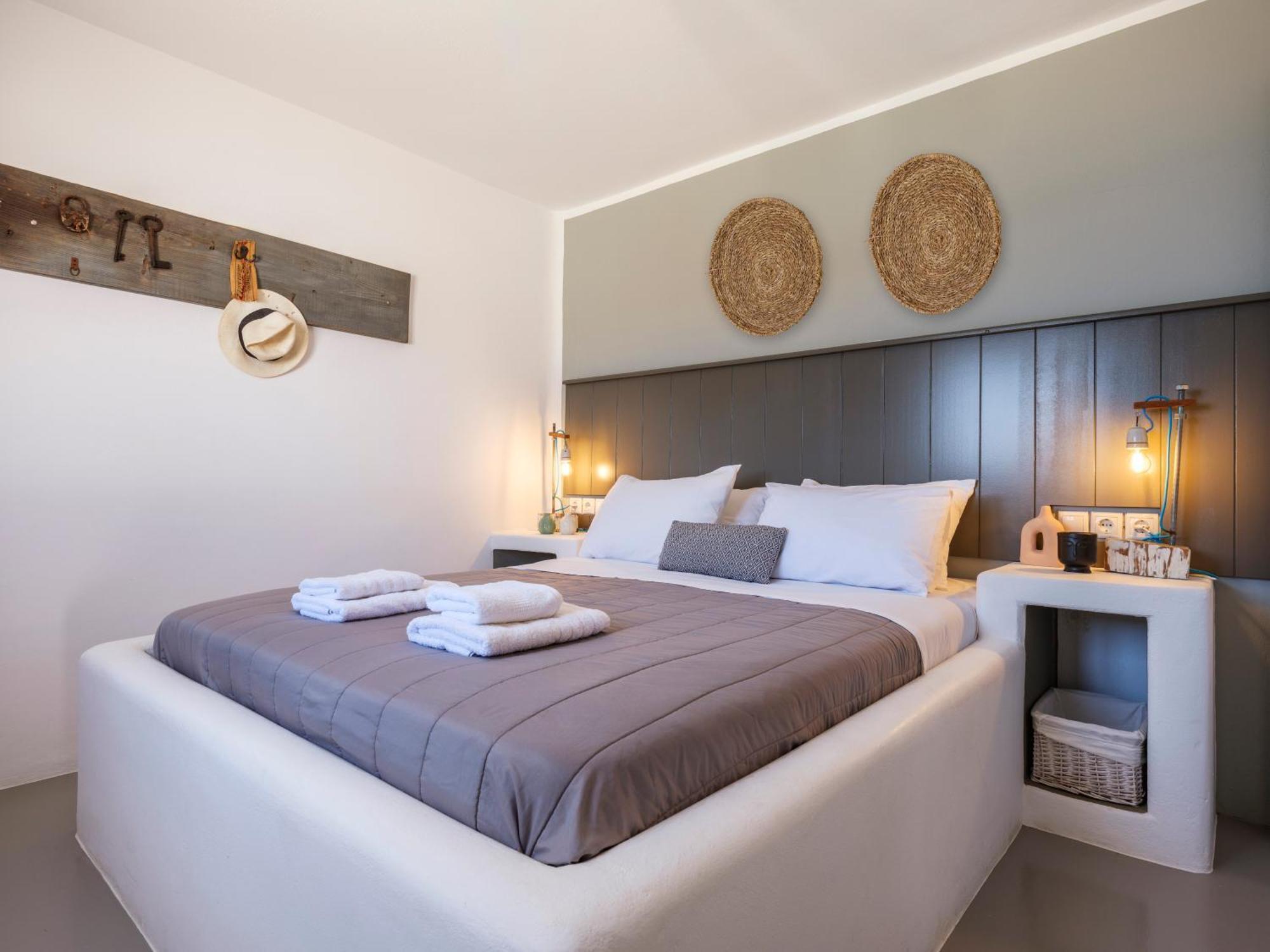 The Mykonist Merchia Beach Villas & Suites Kültér fotó