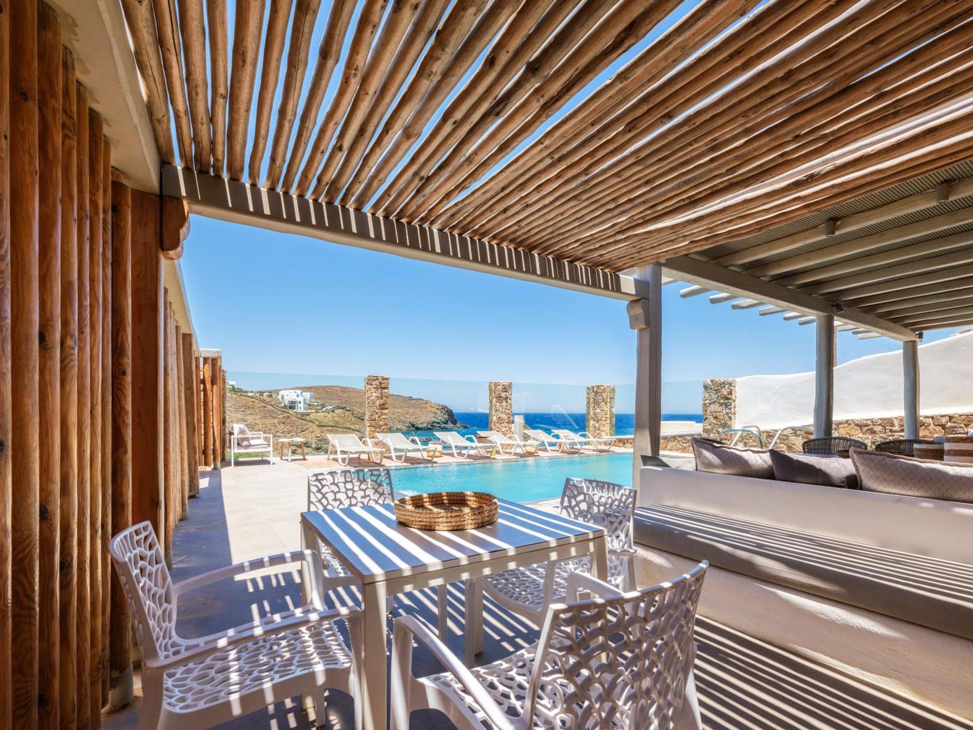 The Mykonist Merchia Beach Villas & Suites Kültér fotó
